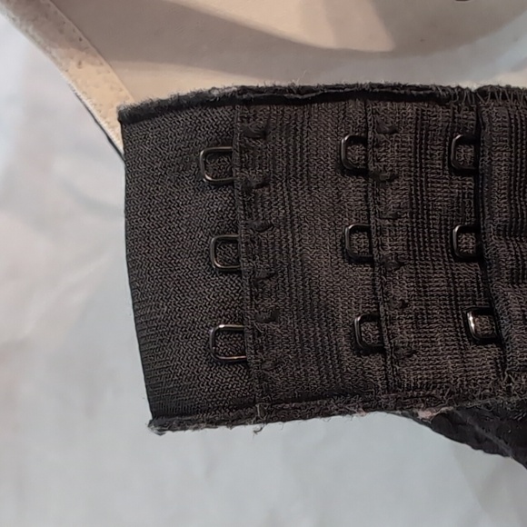 Women's Size 36D Unbranded Black Padded Pushup Bra with Underwire - Picture 5 of 12